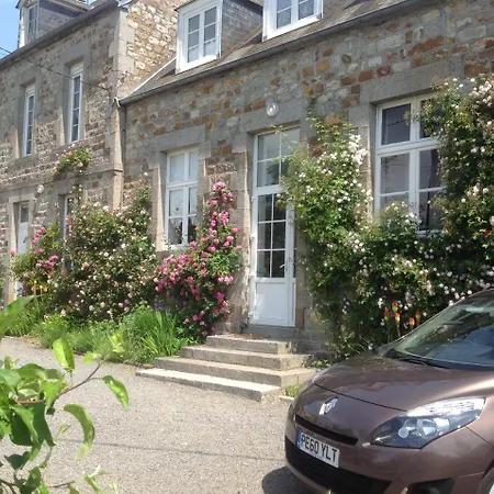 Maison Voie Verte Bed & Breakfast Bion